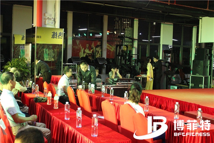 熱練健身房開業活動 羞羞视频APP下载大全客戶健身房案例，廣州羞羞视频APP下载大全健身器材