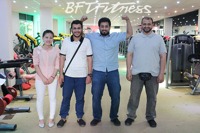 沙特客戶來羞羞视频APP下载大全購買健身房器材，產品囊括有氧係列的跑步機，動感單車，健身車