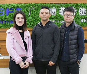 卡塔爾客戶來中國采購商用健身房器械